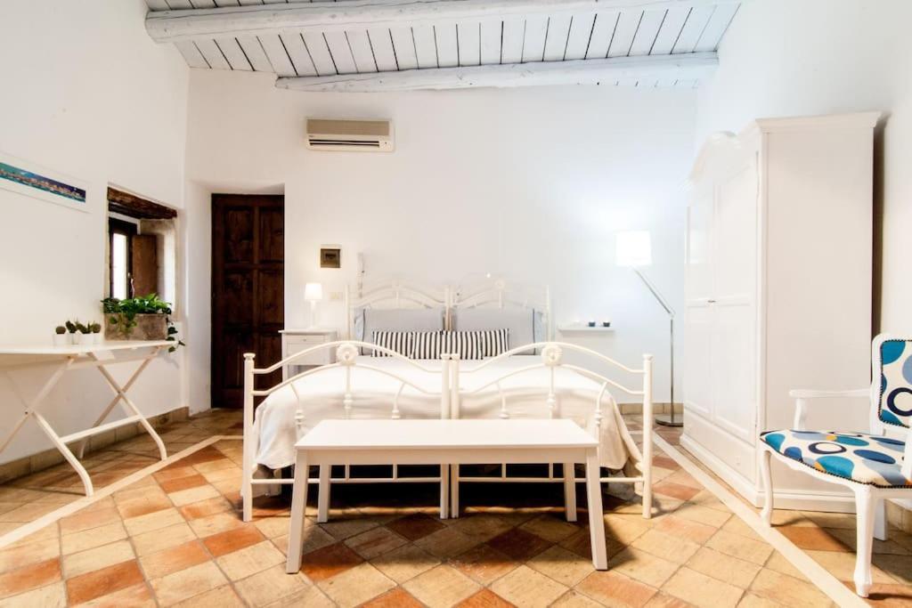 A 50 Passi Dal Tempio Di Apollo Apartamento Syracuse Exterior foto