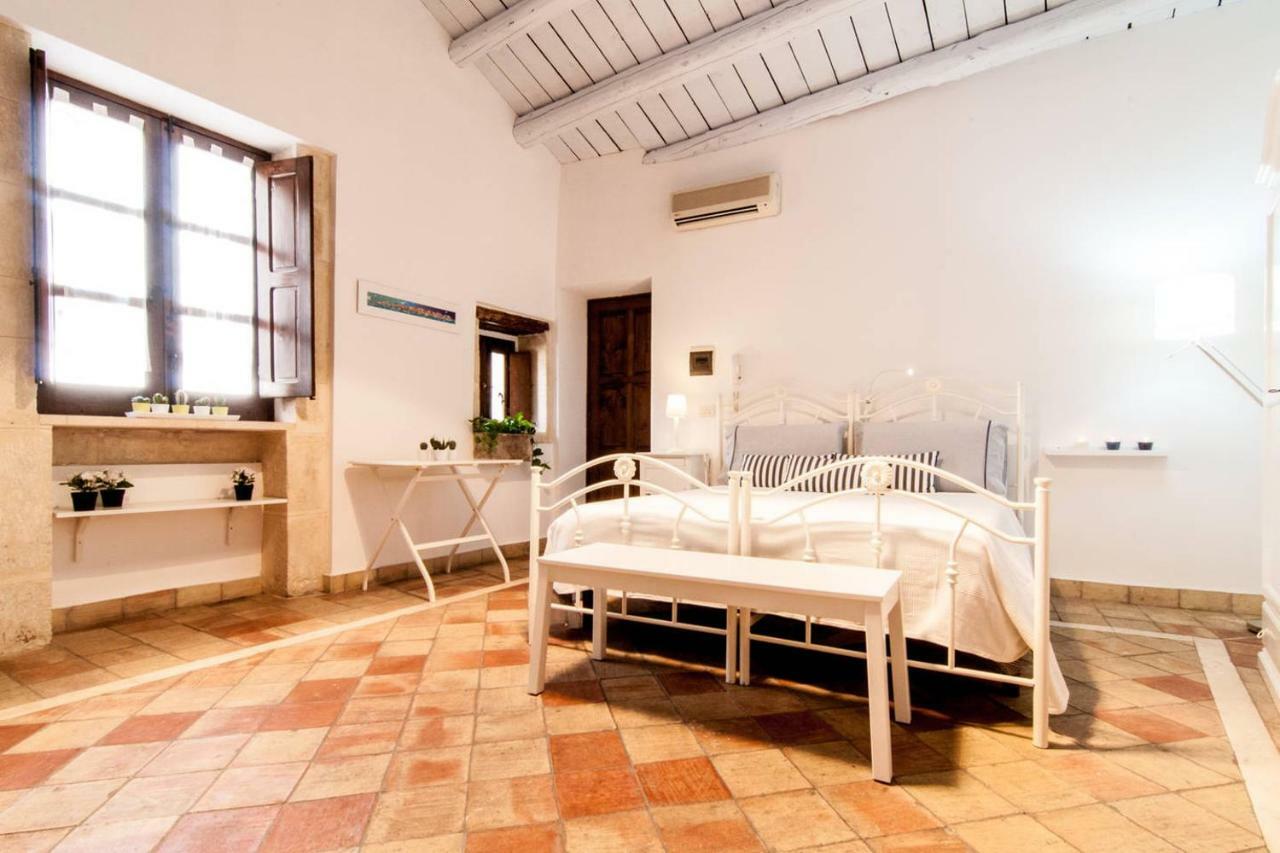 A 50 Passi Dal Tempio Di Apollo Apartamento Syracuse Exterior foto